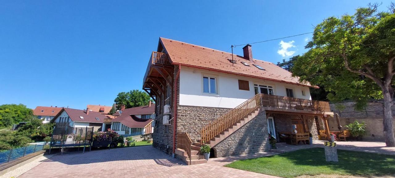 Jázmin Apartman Tihany Exterior foto