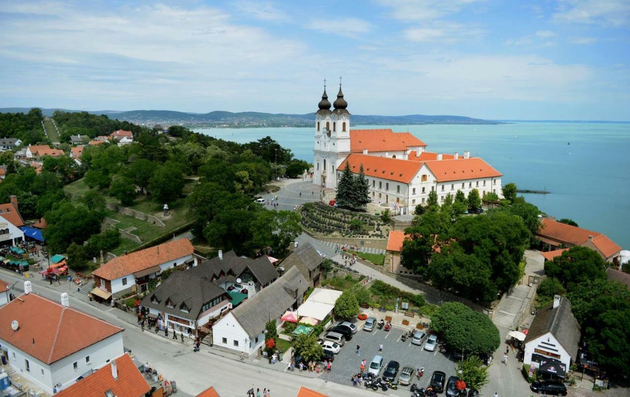 Jázmin Apartman Tihany Exterior foto